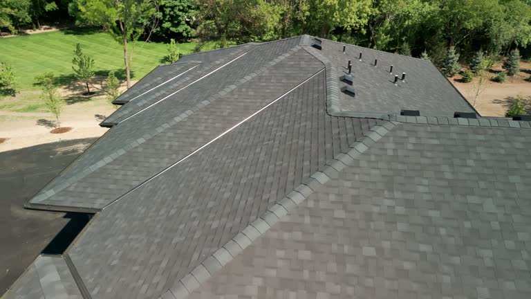 Best Roof Installation  in Clifton, IL